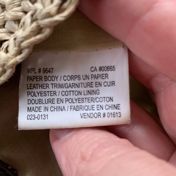 Eddie Bauer bag with leather straps - Picture 7 of 10